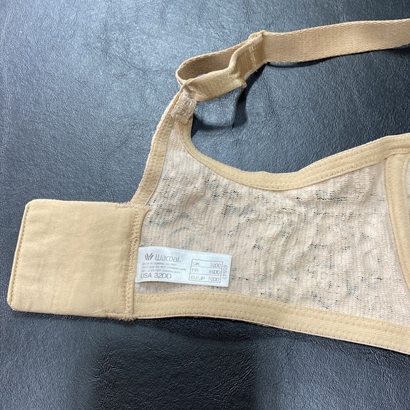 Wacoal 65547 Nude Colored Halo Lace Unloaded Underwire Bra. Size 32DD. - Picture 15 of 15